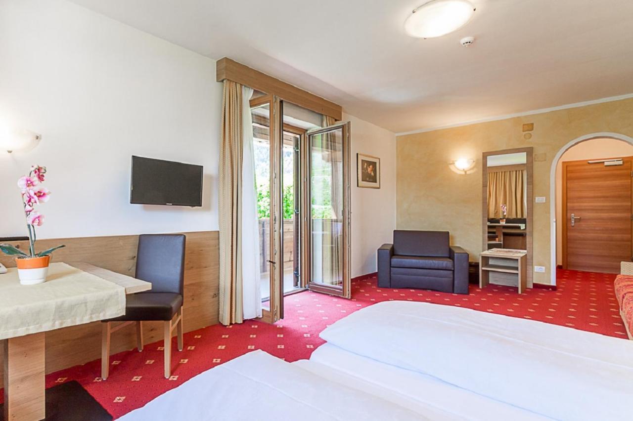Hotel Montani 모르터 외부 사진